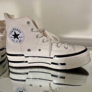 Converse All Star off-white High Top w/Lift